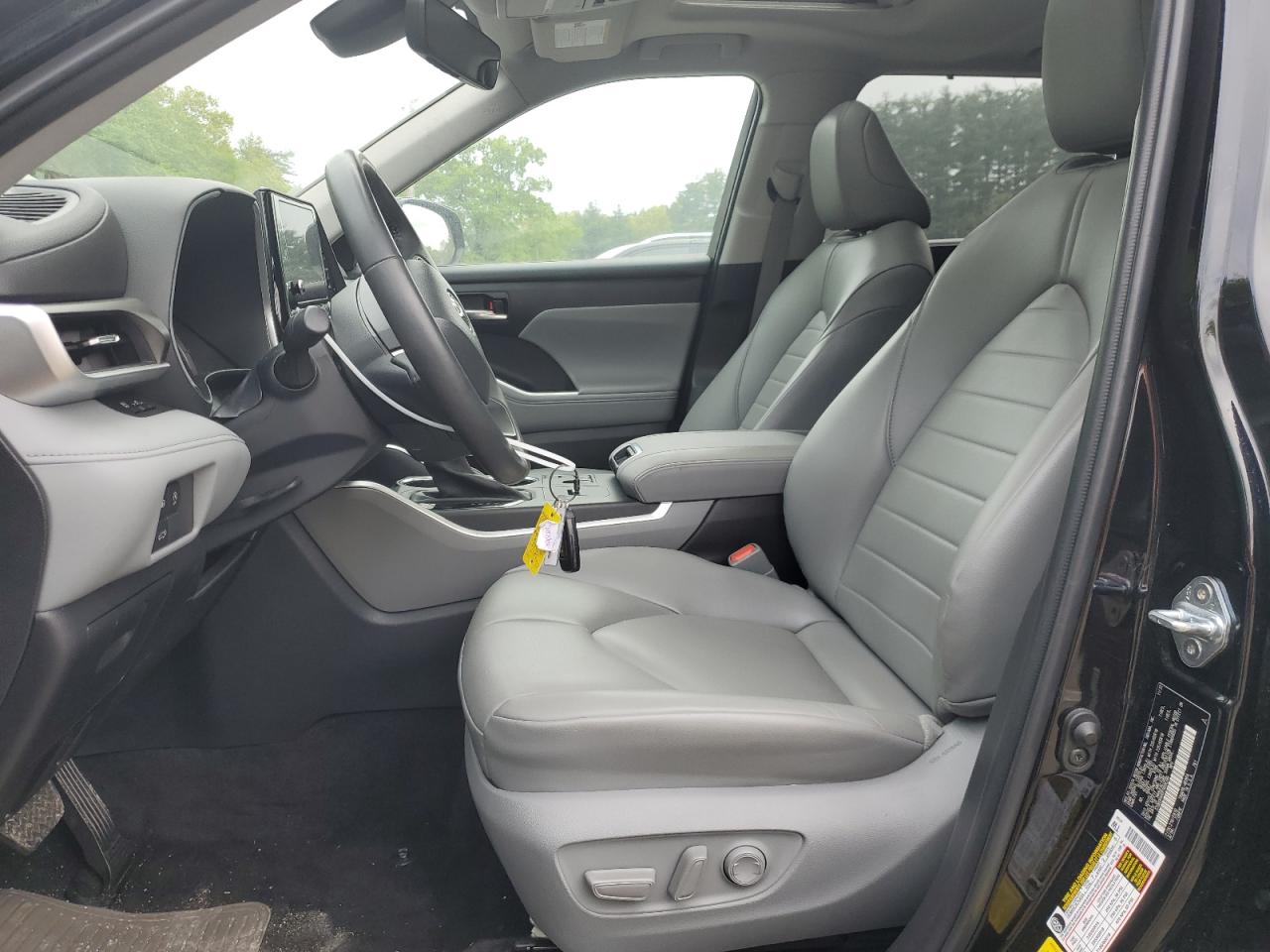 5TDKDRAH0PS008399 2023 Toyota Highlander L