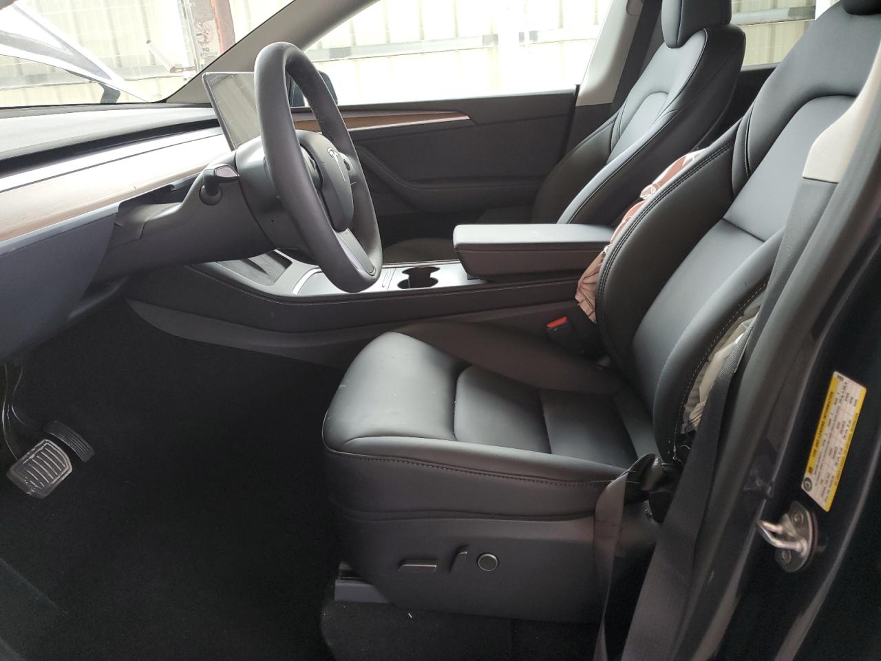 7SAYGDED7RF018238 2024 Tesla Model Y