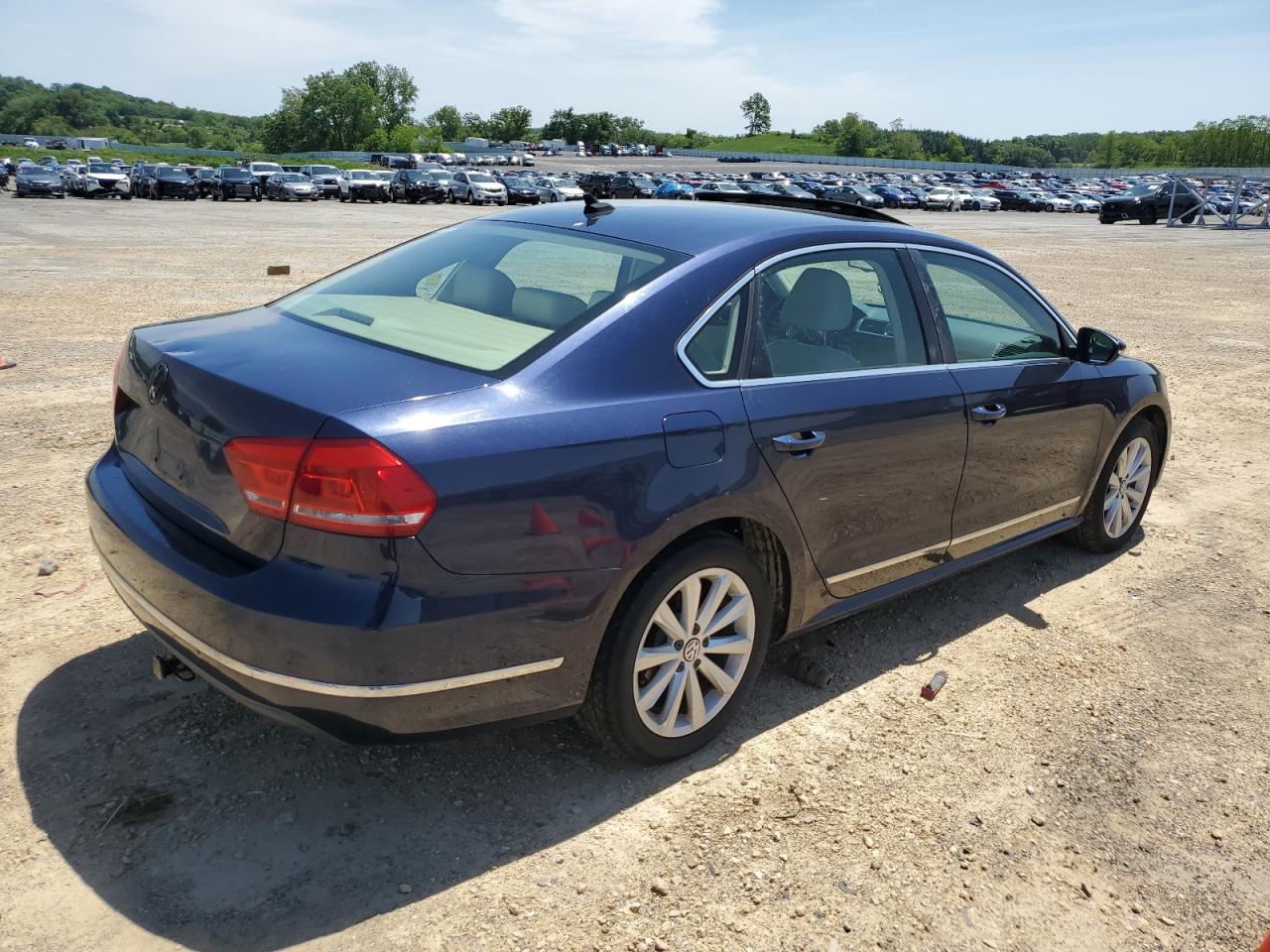 2012 Volkswagen Passat Sel vin: 1VWCH7A36CC056676