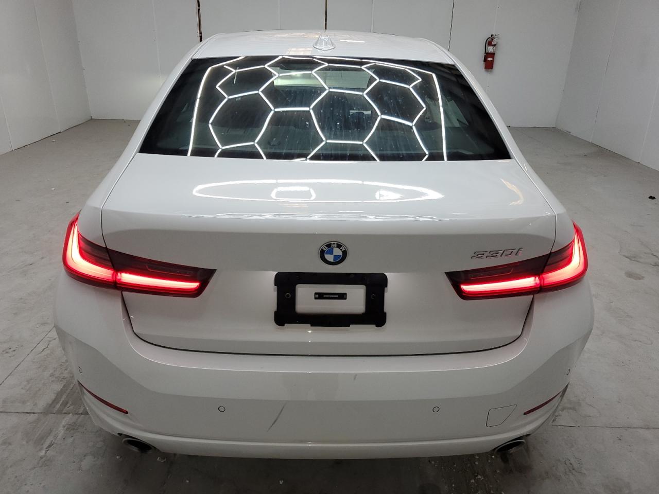 3MW69FF05R8D83203 2024 BMW 330I