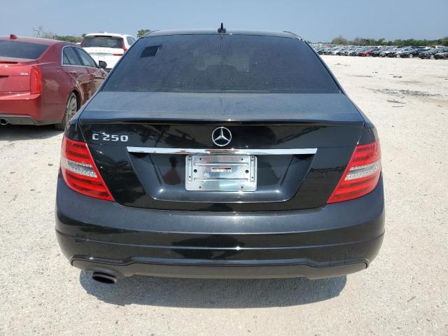 2014 Mercedes-Benz C 250 VIN: WDDGF4HB4EA957250 Lot: 55806074