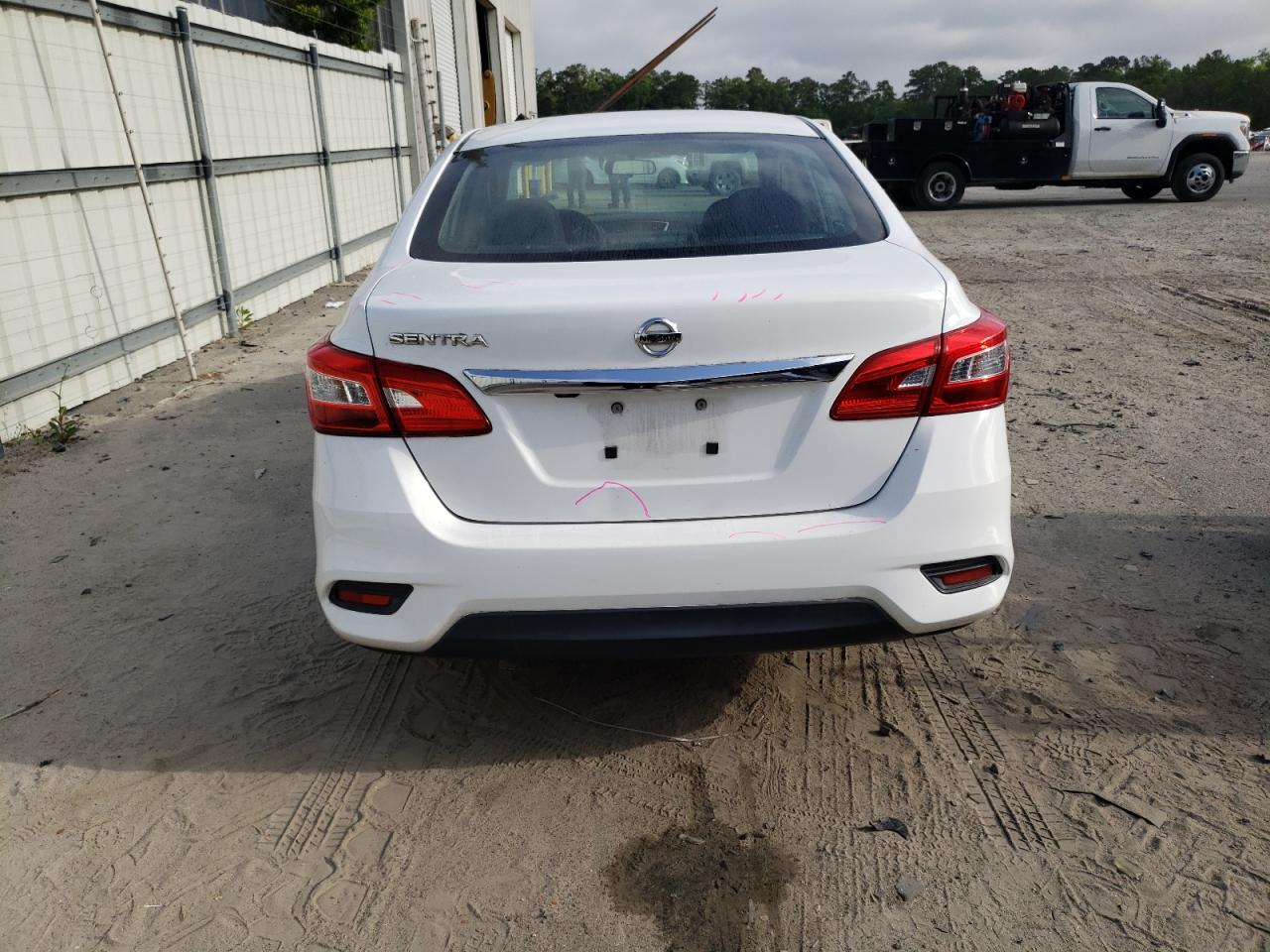 3N1AB7AP0JY311618 NISSAN SENTRA 2018