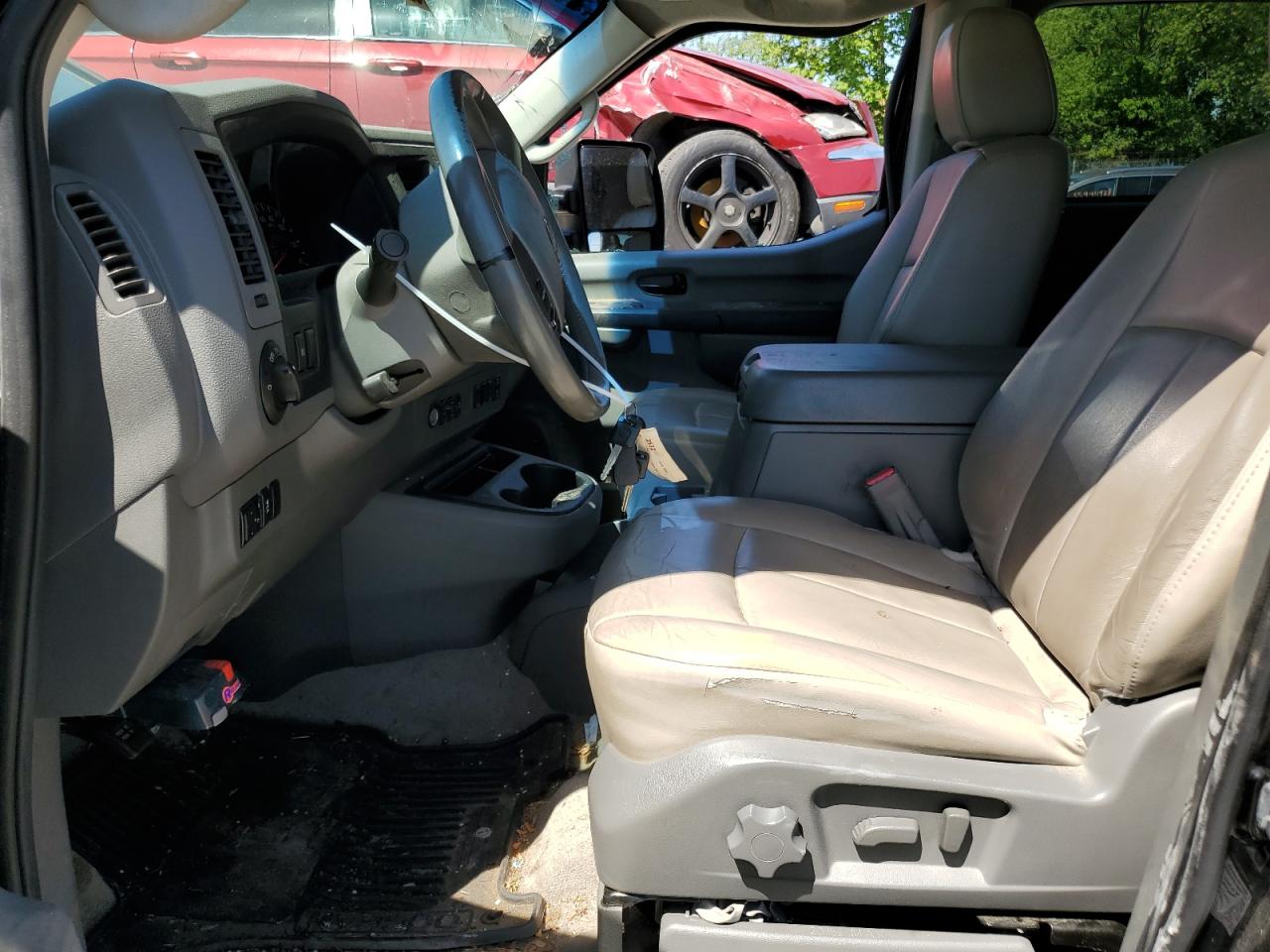 5BZAF0AA0FN851687 2015 Nissan Nv 3500 S