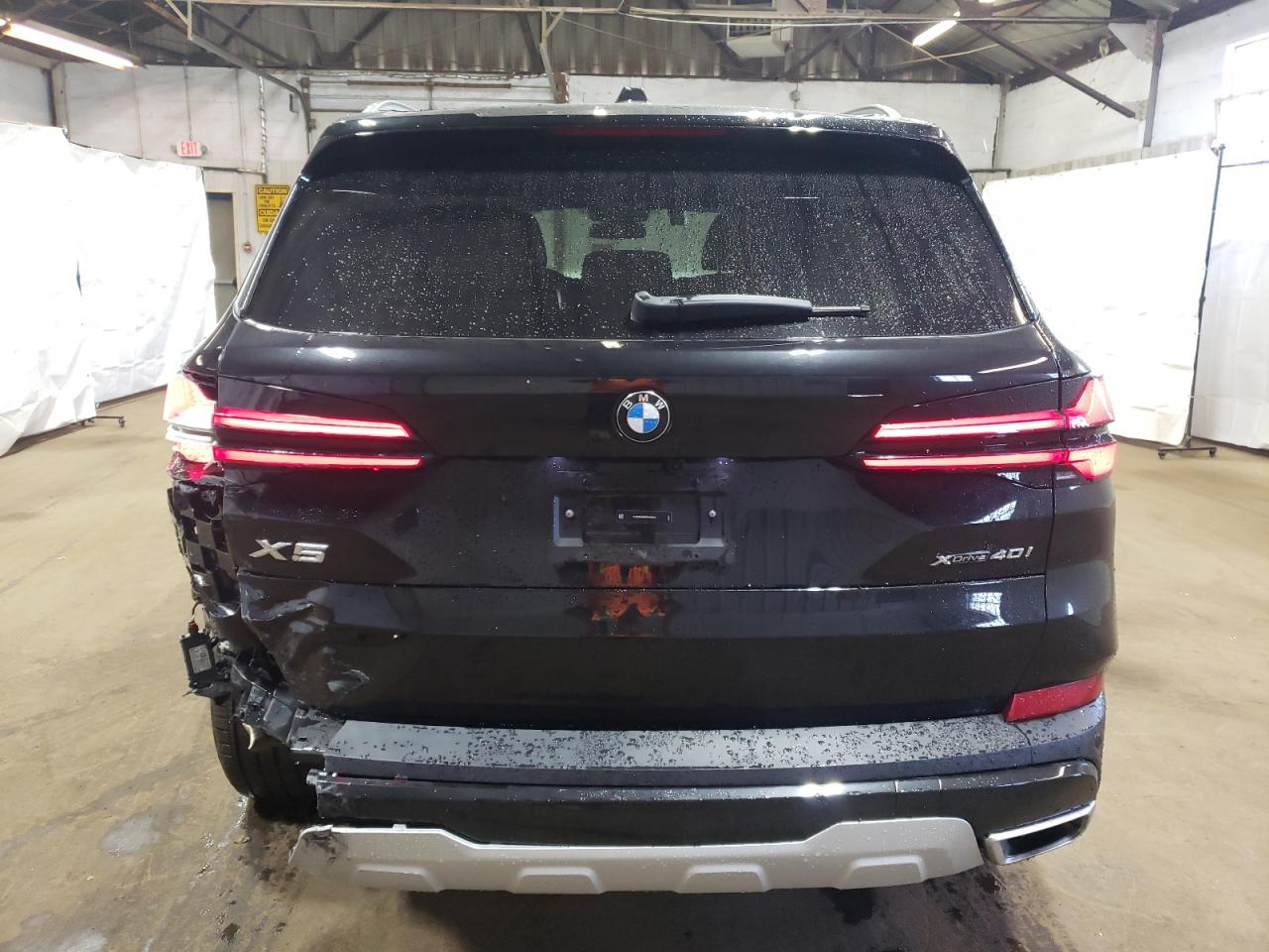 5UX23EU09R9U40054 2024 BMW X5 xDrive40I