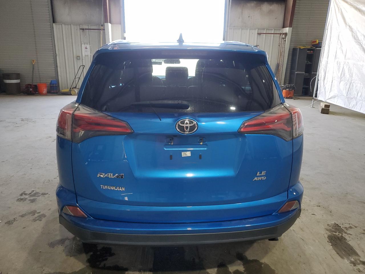 JTMBFREV2JJ720489 TOYOTA RAV4 2018