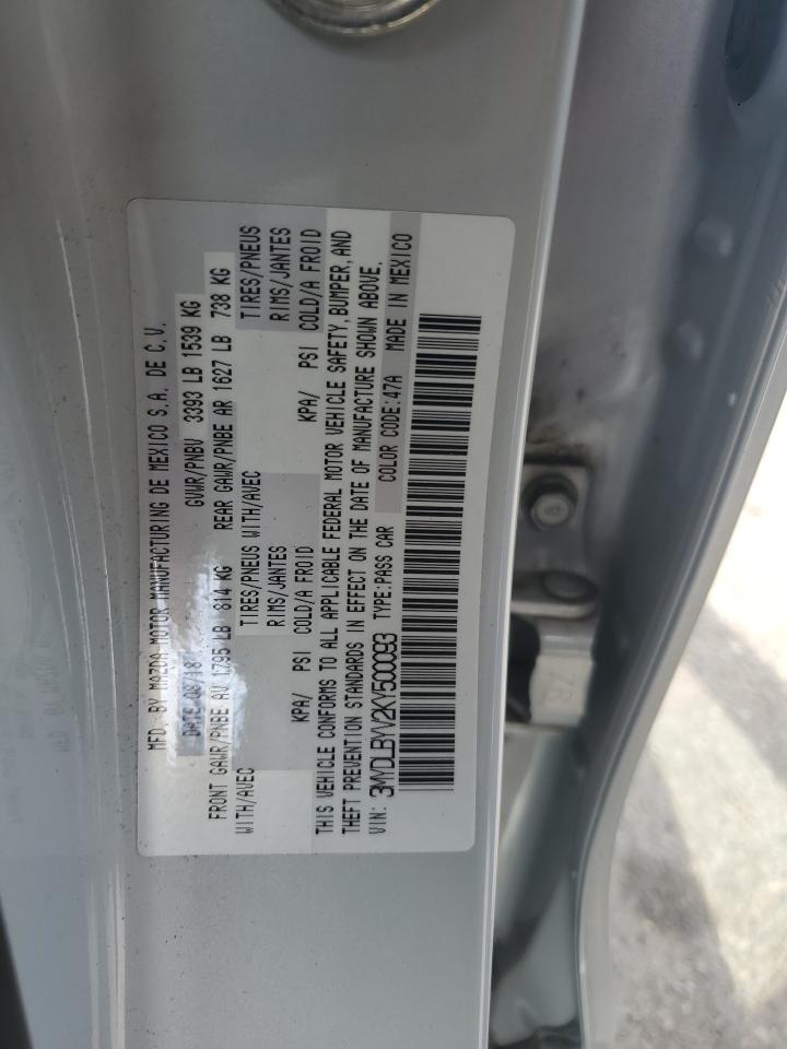 3MYDLBYV2KY500093 2019 Toyota Yaris L