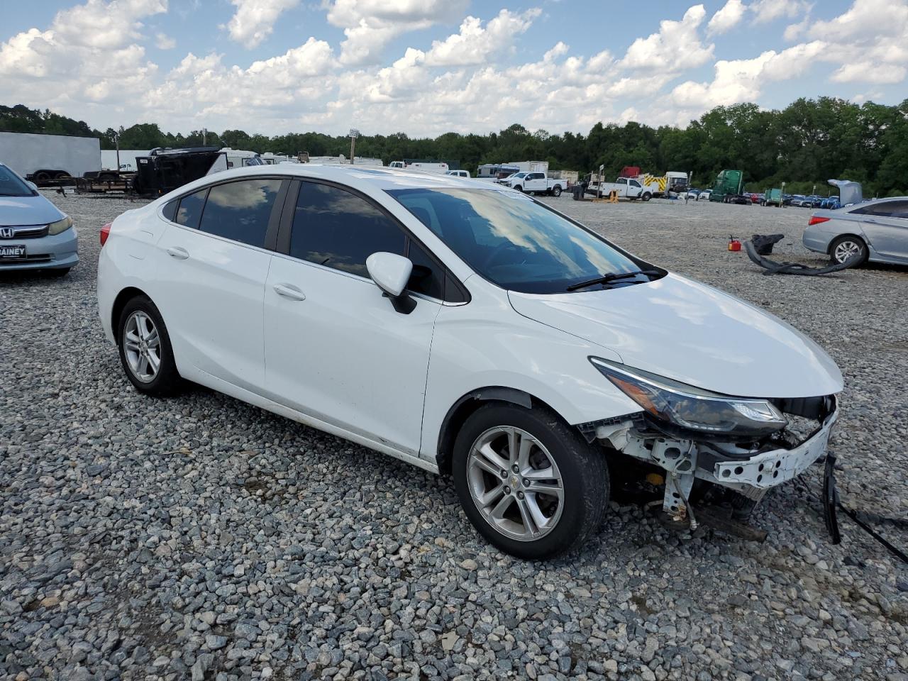 1G1BE5SM3H7109457 2017 Chevrolet Cruze Lt