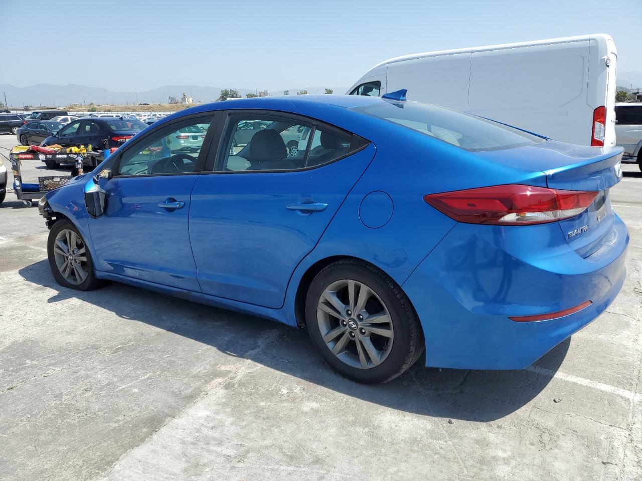 5NPD84LF8HH122993 2017 Hyundai Elantra Se