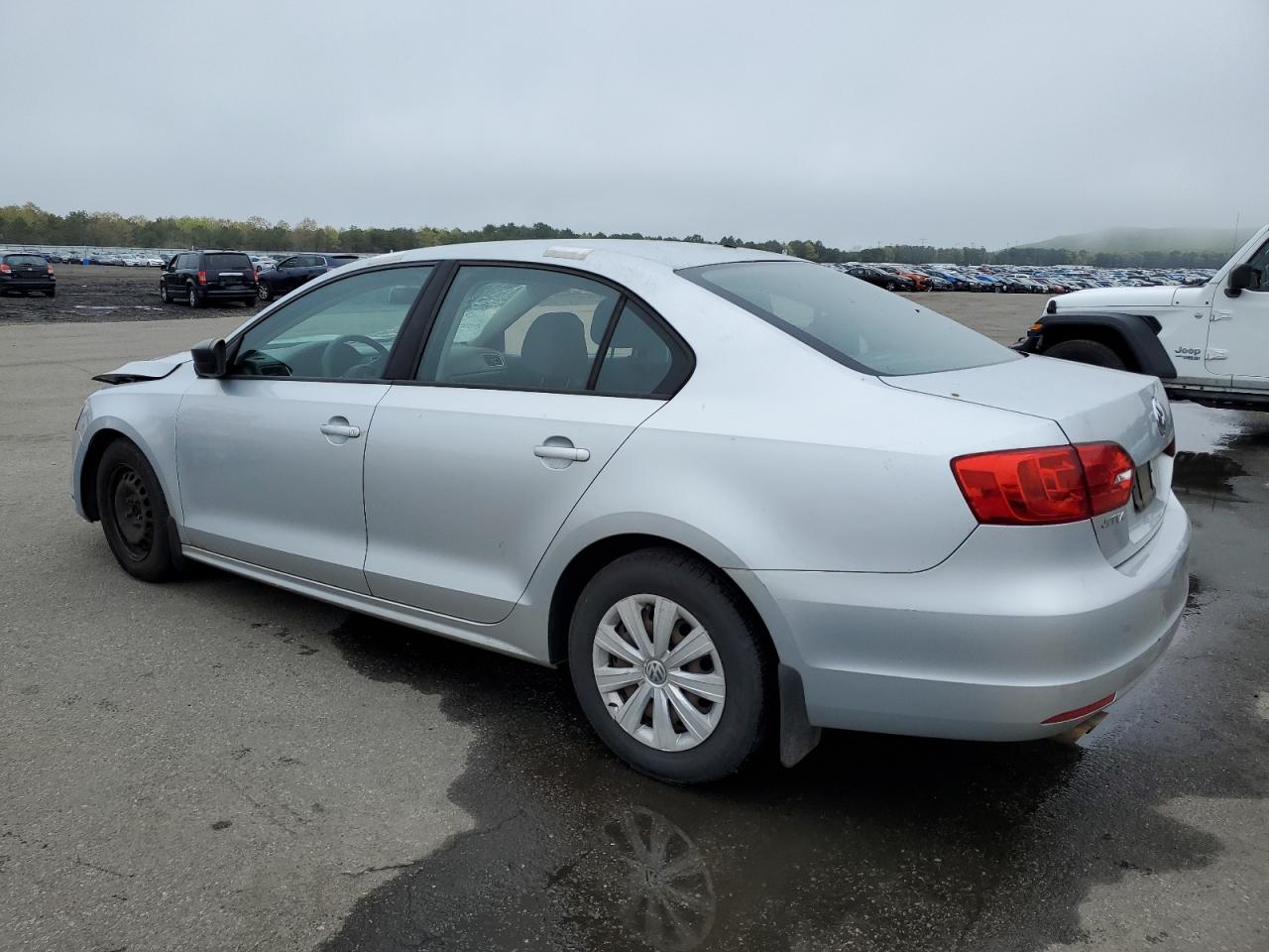 3VW1K7AJ4BM305898 2011 Volkswagen Jetta Base