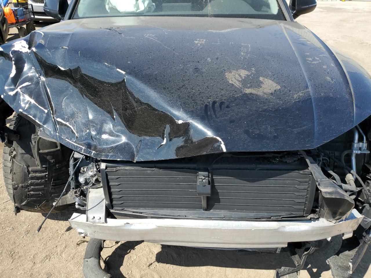 WA1CNAFY5K2052467 2019 Audi Q5 Prestige