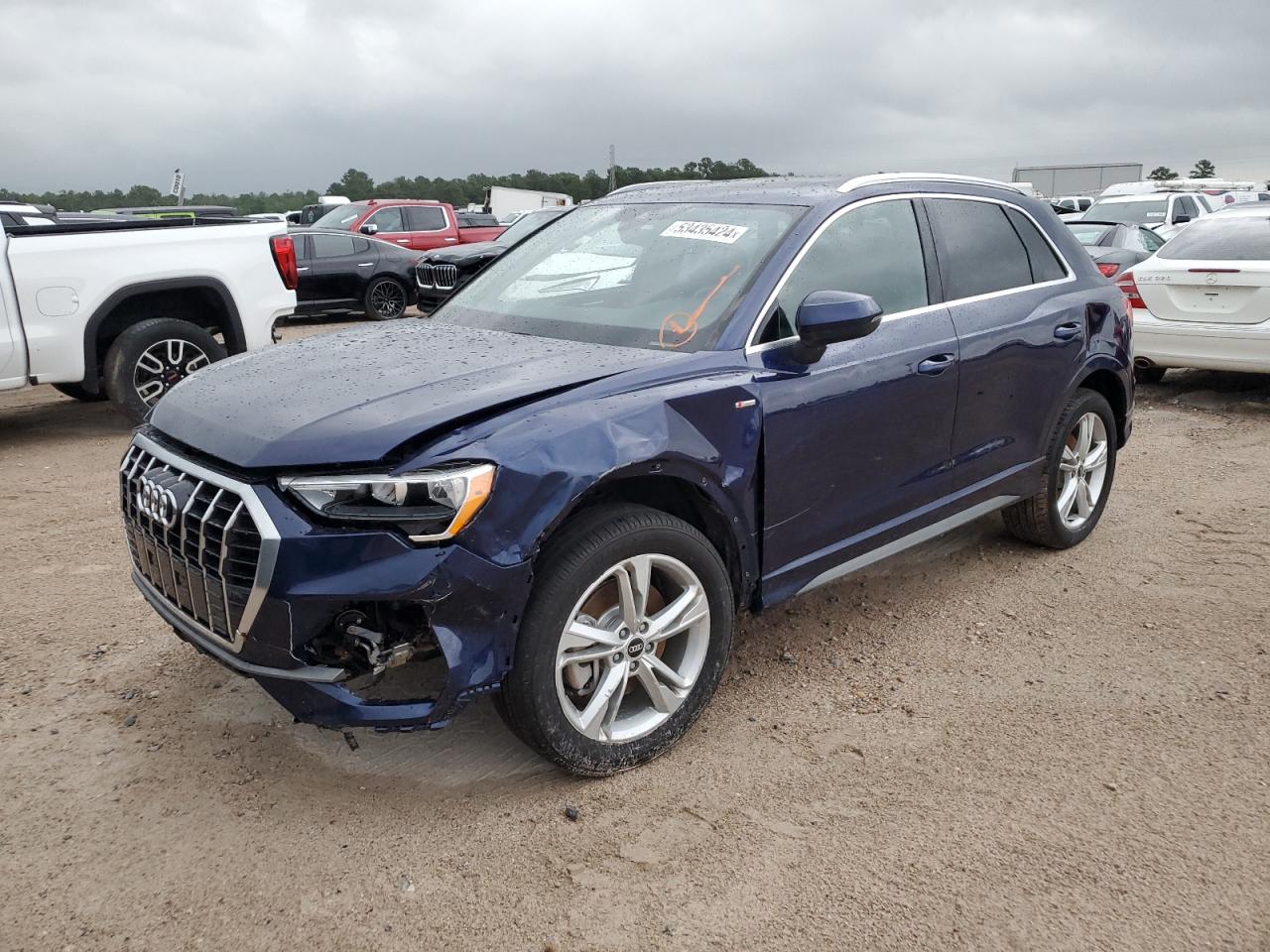 WA1DECF39N1061624 2022 Audi Q3 Premium S Line 45