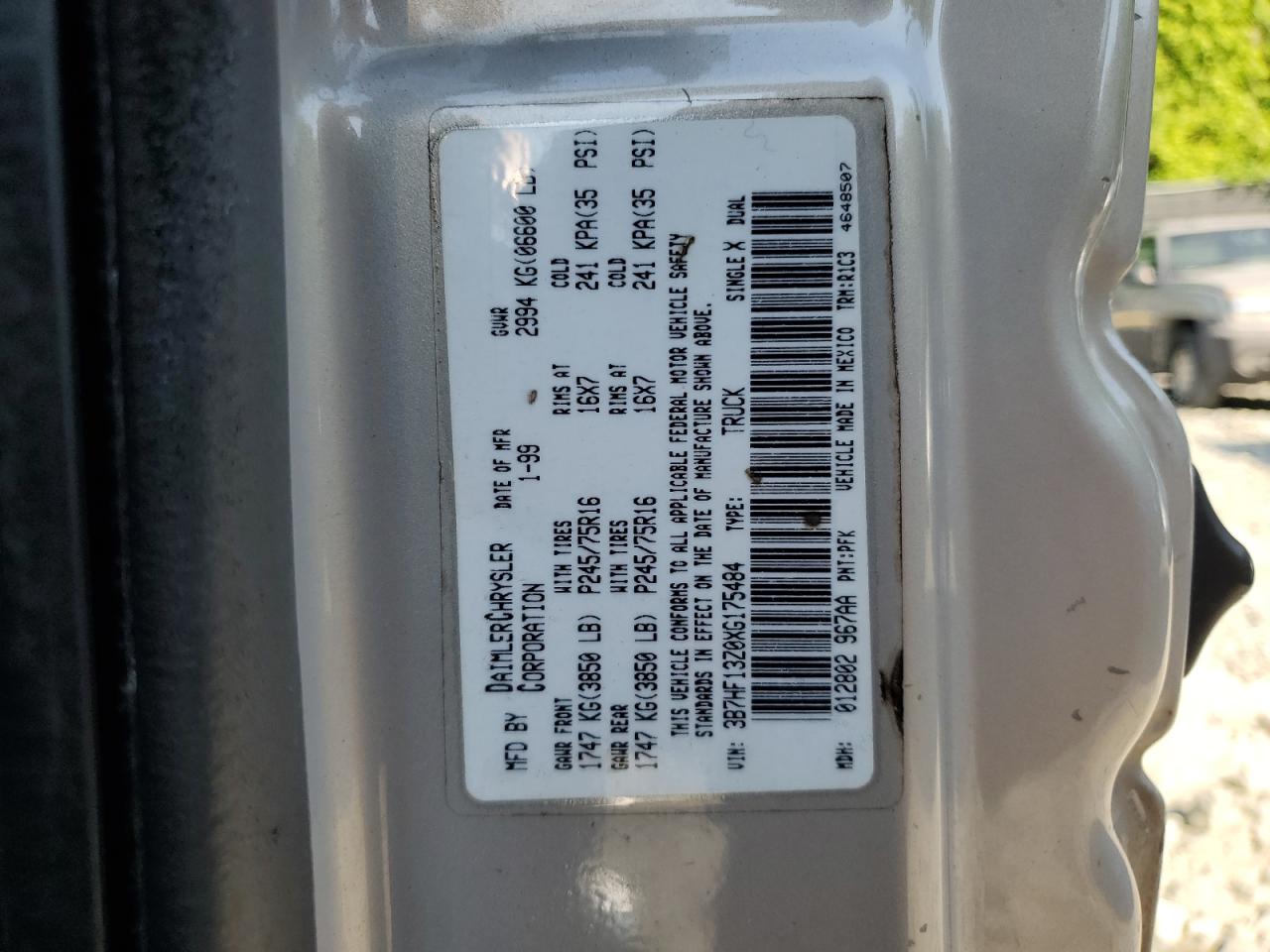 3B7HF13Z0XG175484 1999 Dodge Ram 1500