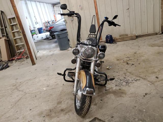 2017 HARLEY-DAVIDSON FLSTC HERI 1HD1BWV12HB017044