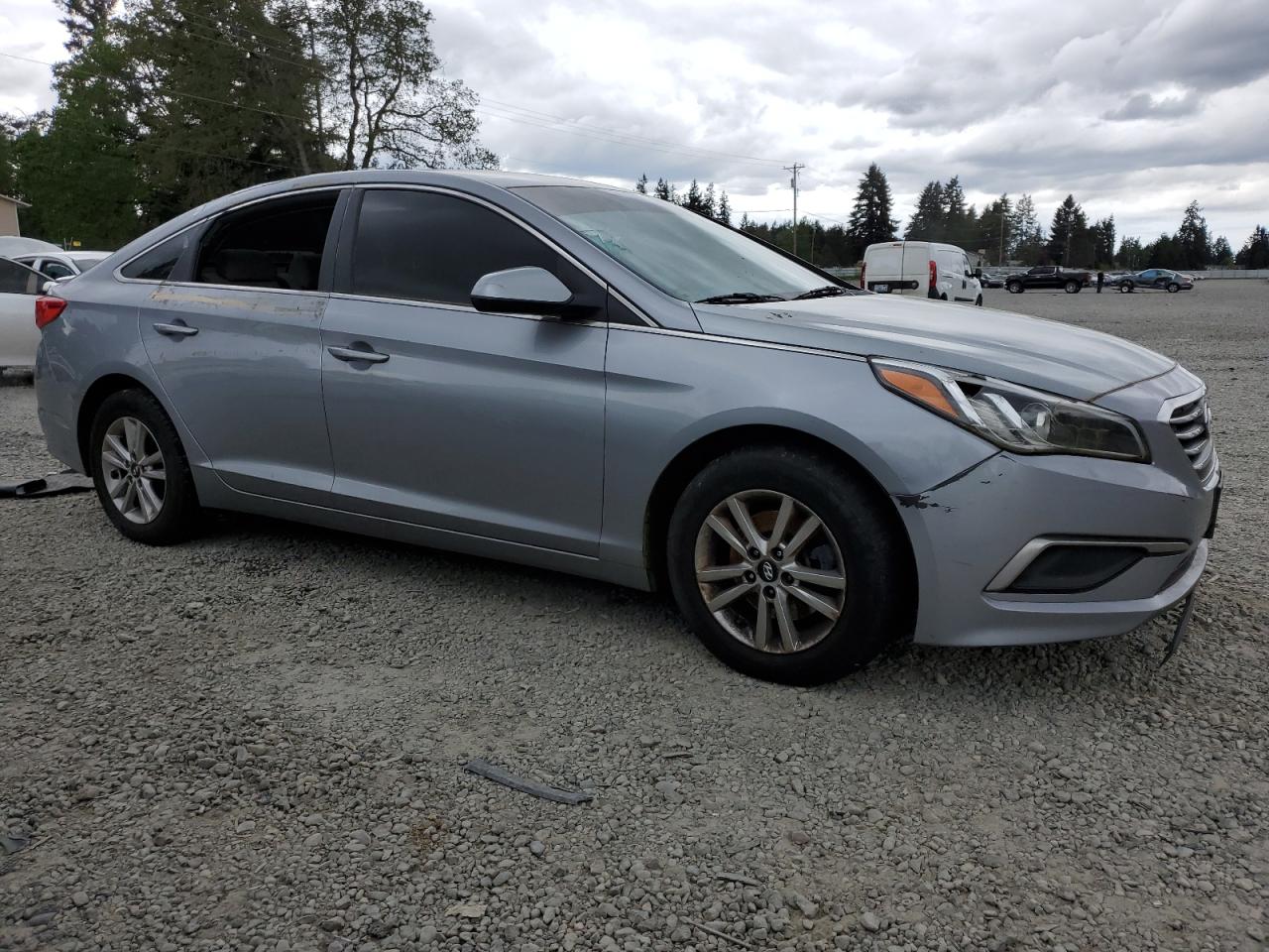 5NPE24AF4HH485803 2017 Hyundai Sonata Se