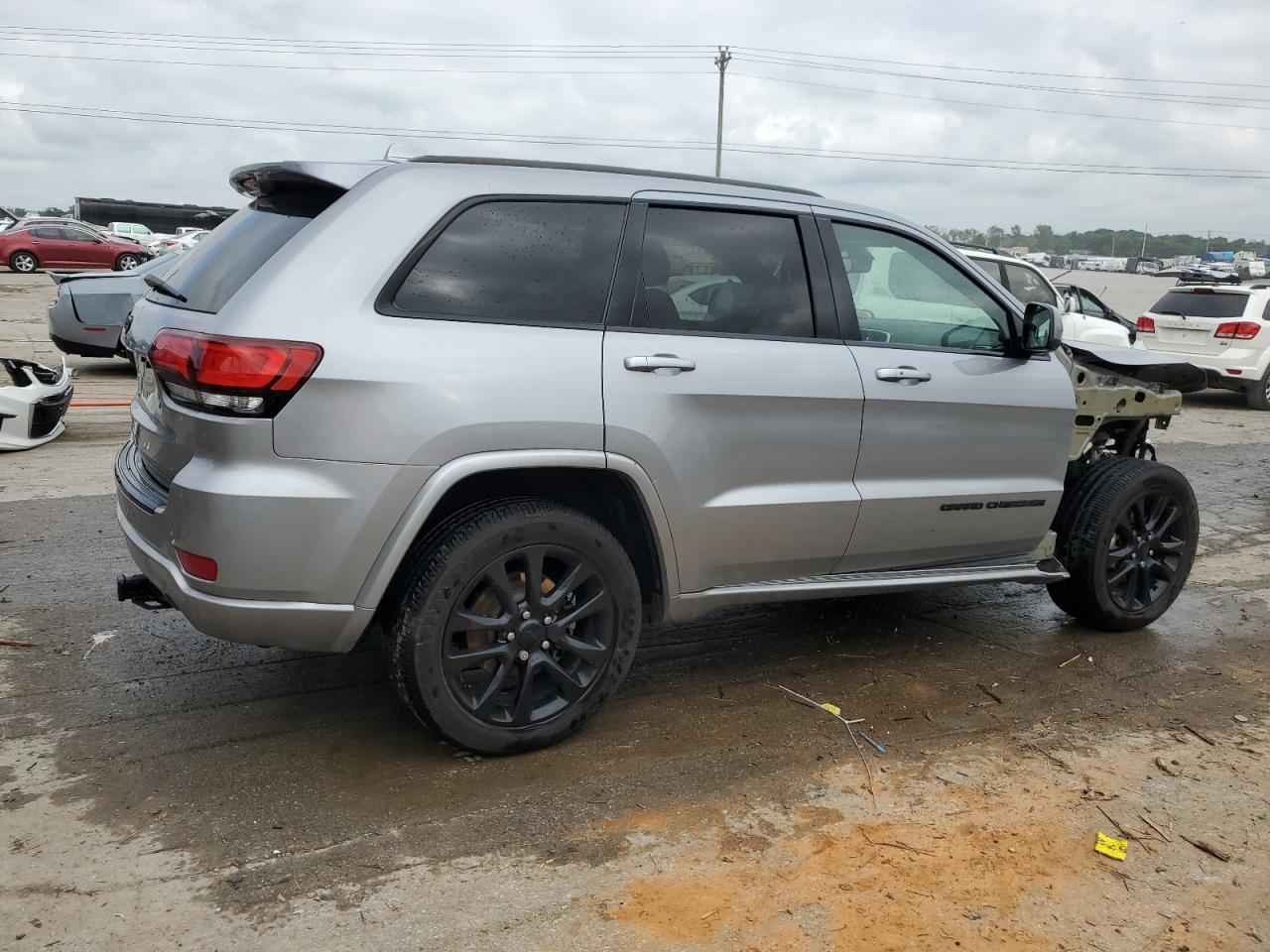 1C4RJFAG1JC367072 2018 Jeep Grand Cherokee Laredo