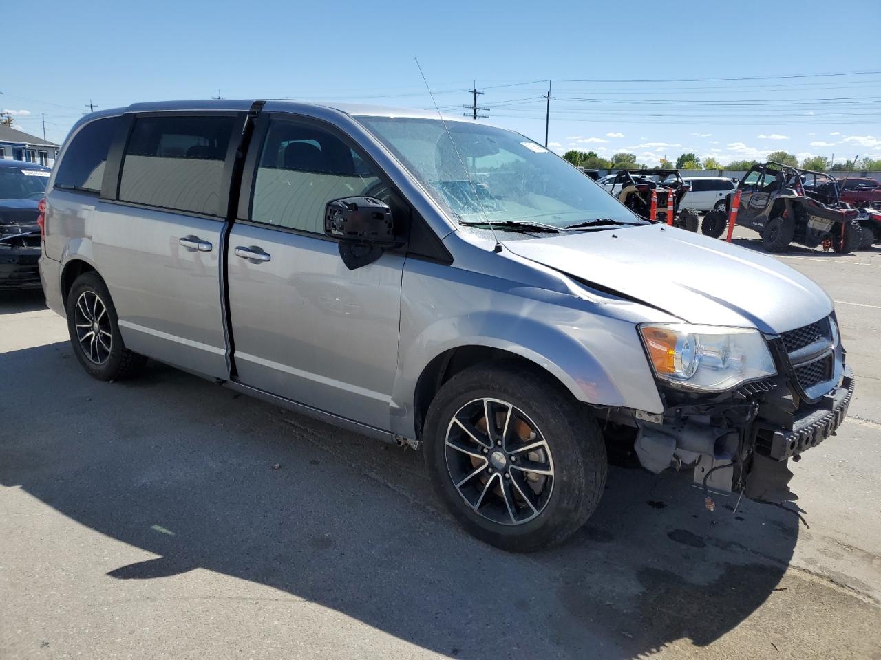 2018 Dodge Grand Caravan Se vin: 2C4RDGBG7JR176338