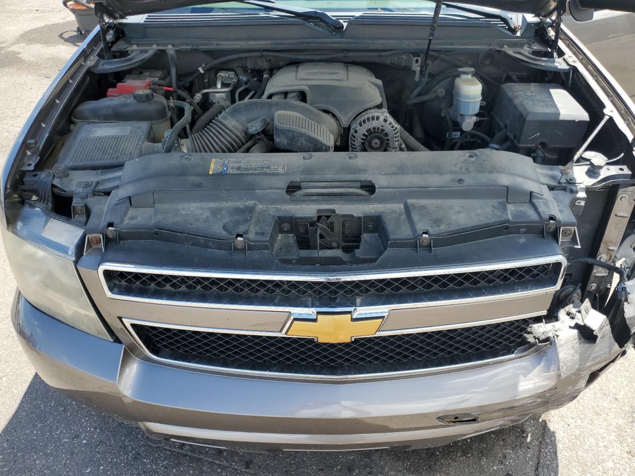 1GNSKAE0XBR142587 2011 Chevrolet Tahoe K1500 Ls