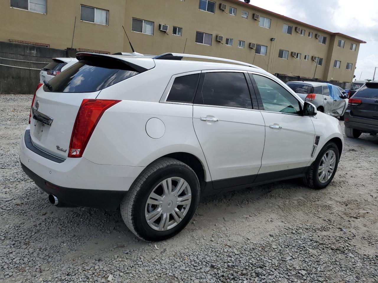 3GYFNDEY2AS639468 2010 Cadillac Srx Luxury Collection