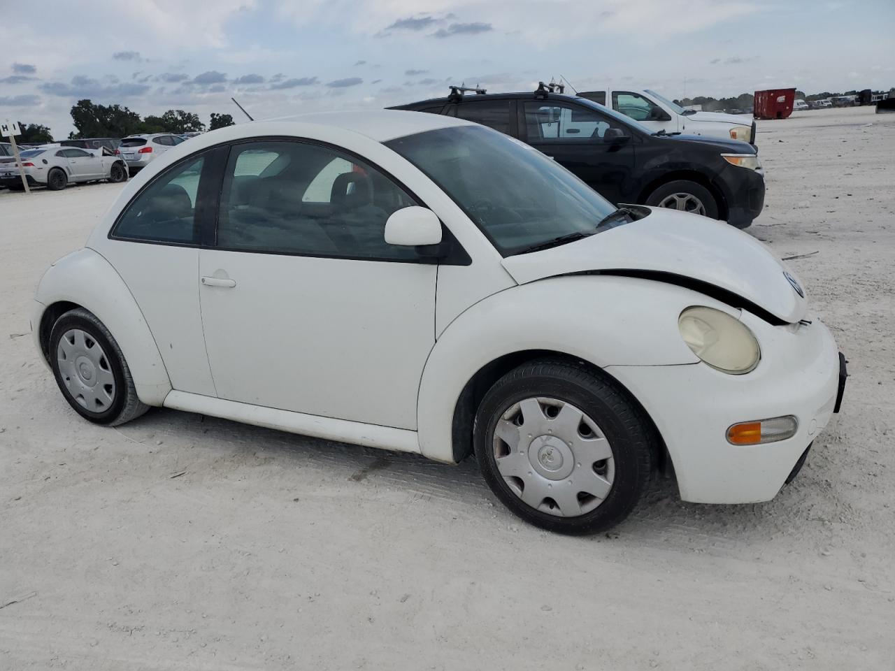 3VWBB61C5WM042732 1998 Volkswagen New Beetle