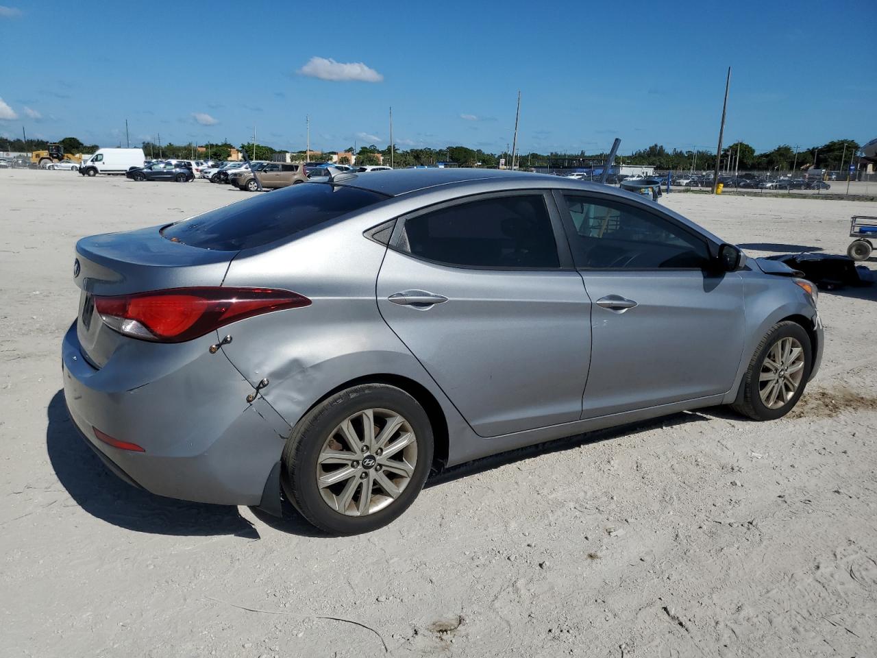 2014 Hyundai Elantra Se vin: KMHDH4AE0EU119643