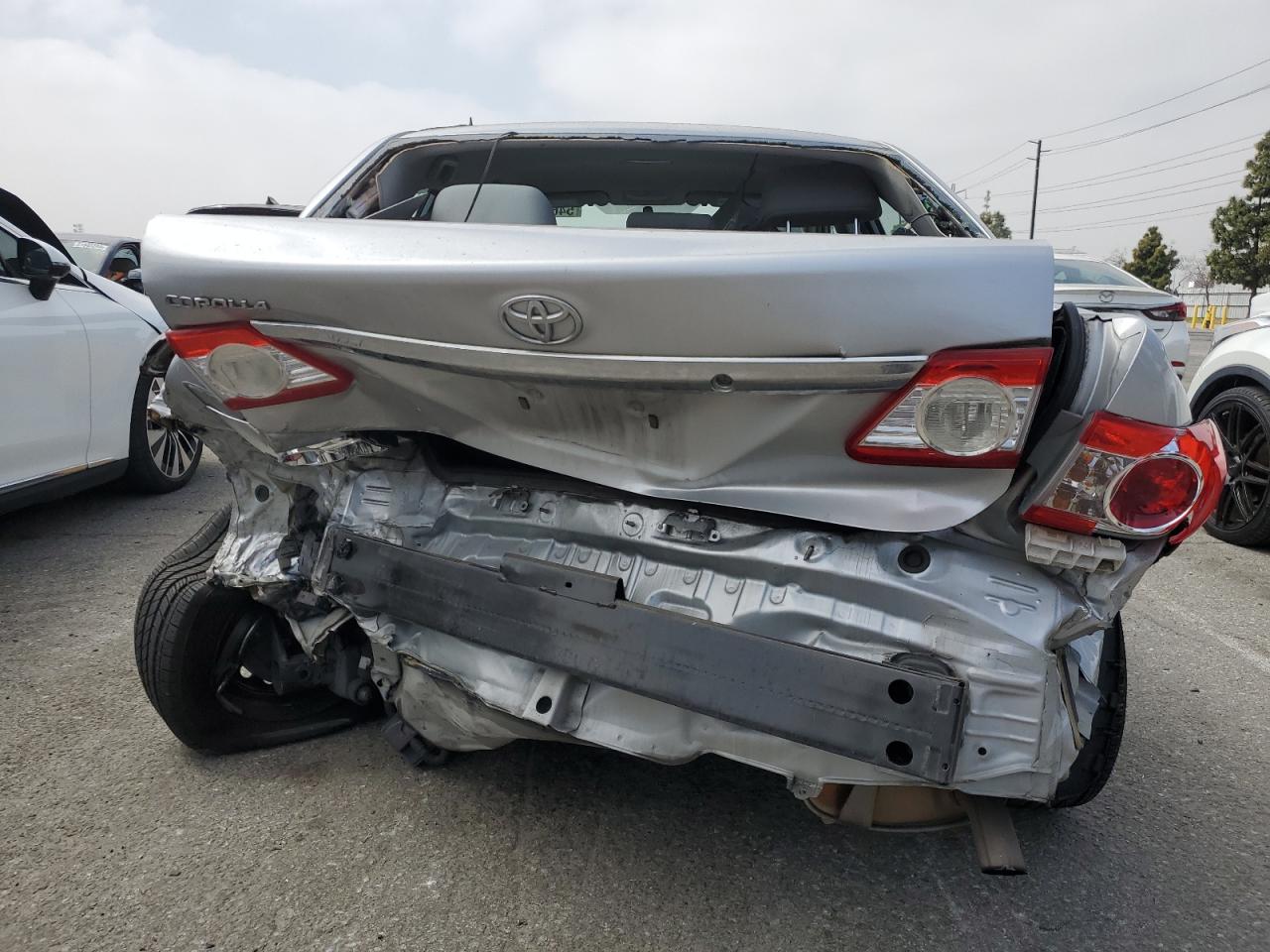 5YFBU4EE0CP031090 2012 Toyota Corolla Base