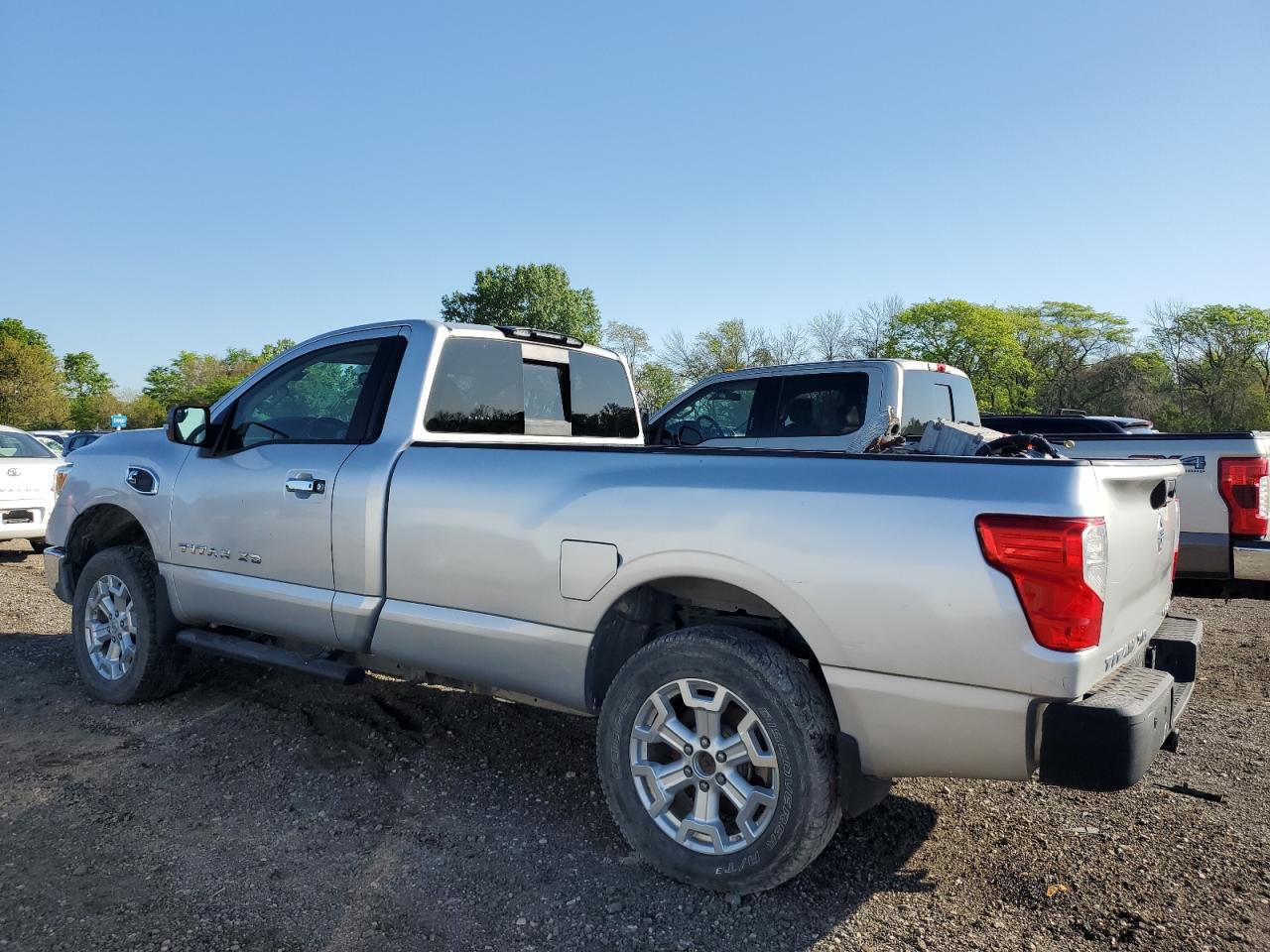 1N6BA1RP2HN520918 2017 Nissan Titan Xd S