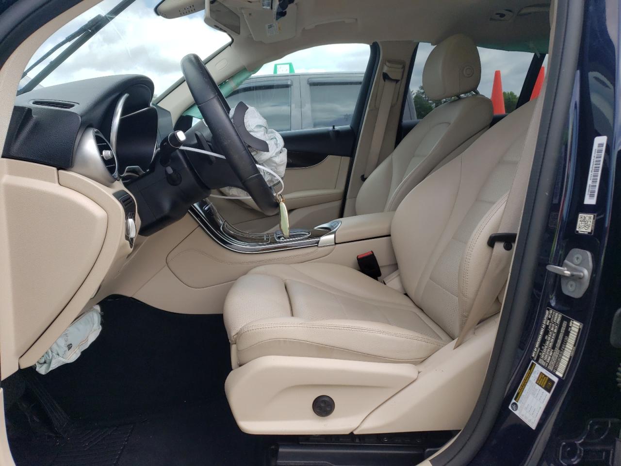 W1N0G8DB3LF851130 2020 Mercedes-Benz Glc 300