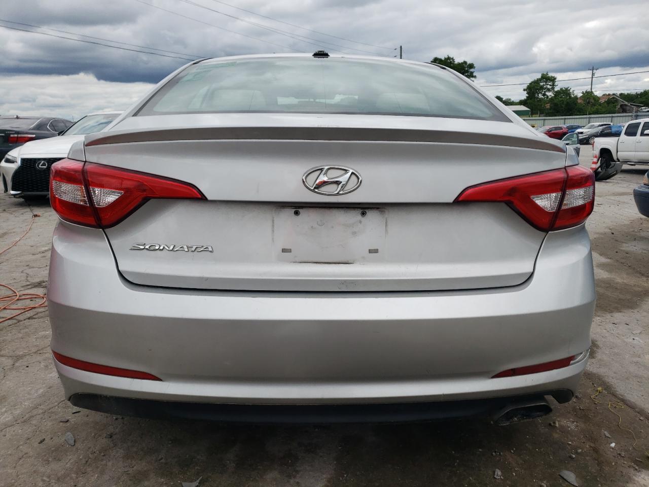 2017 Hyundai Sonata Se vin: 5NPE24AF1HH492868