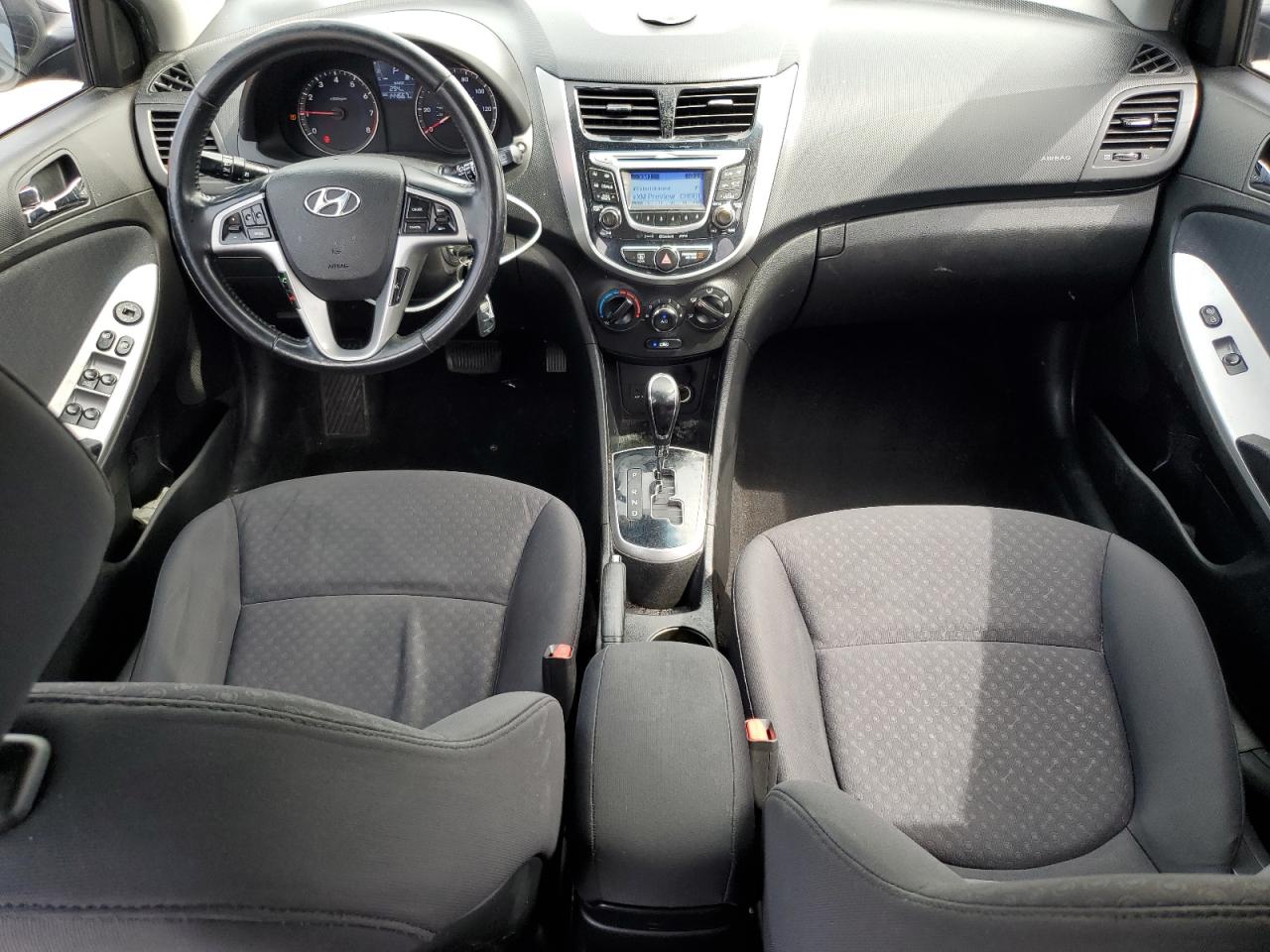 KMHCU5AE4DU118880 2013 Hyundai Accent Gls