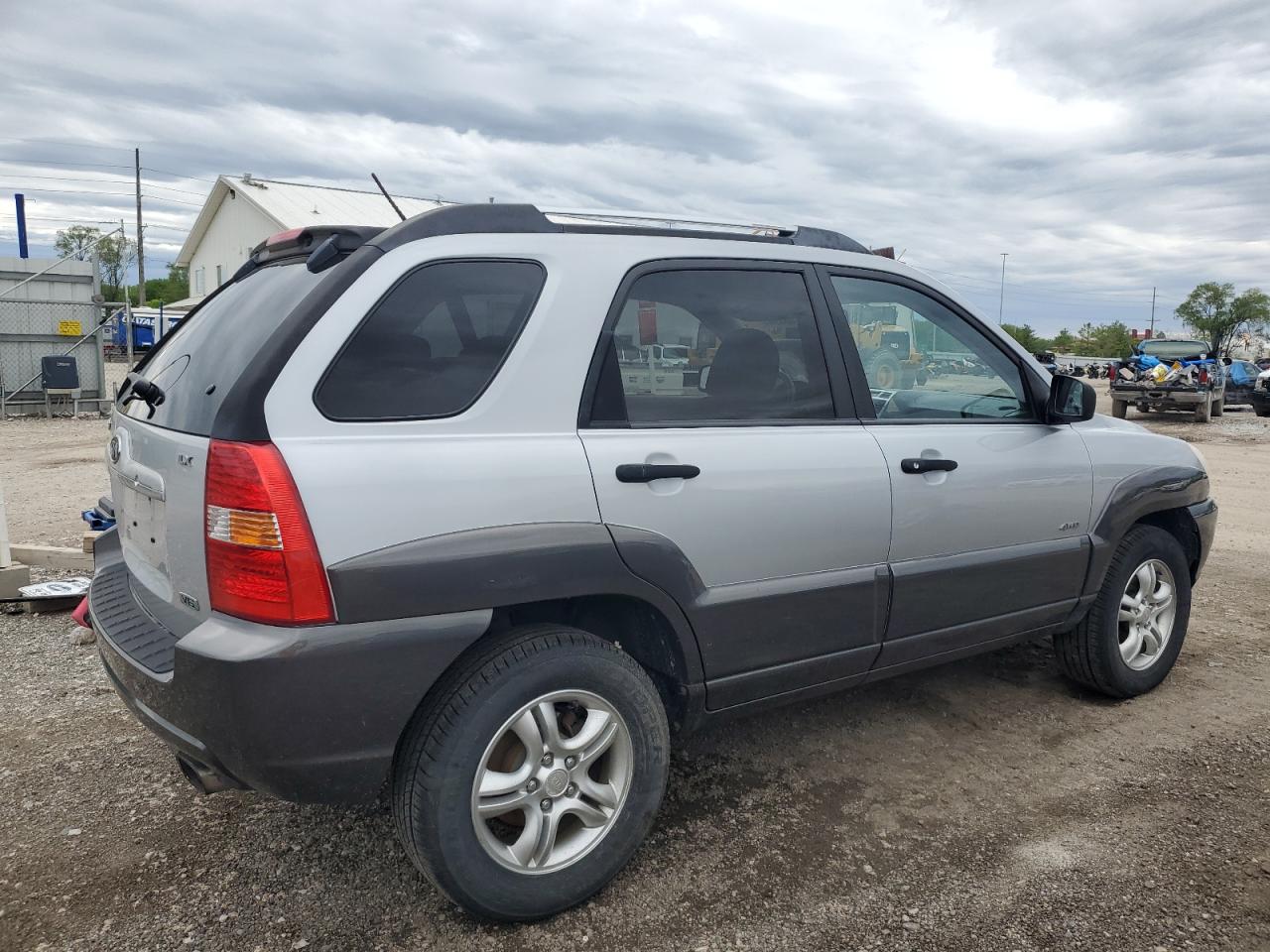 KNDJE723X77328761 2007 Kia Sportage Ex