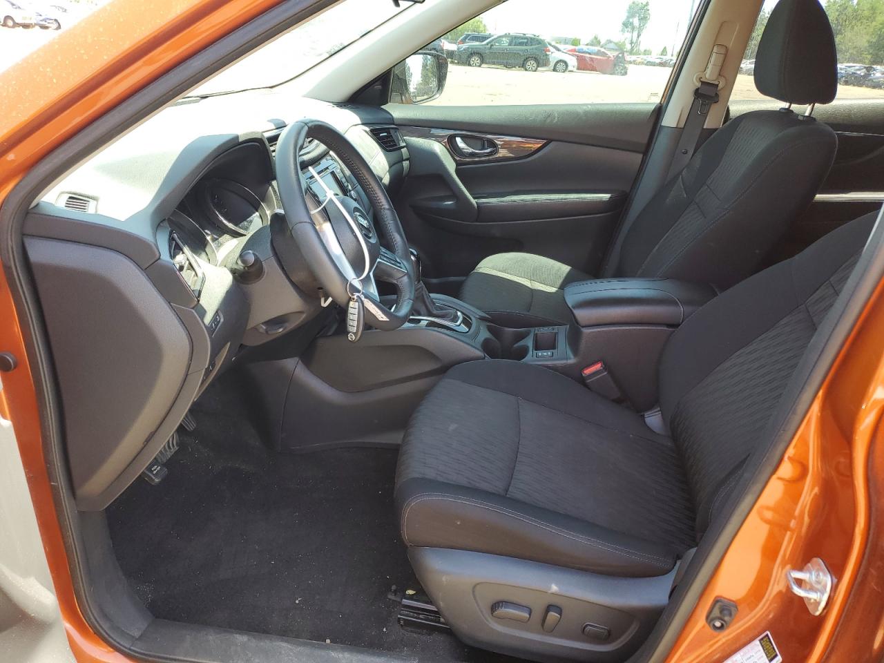 5N1AT2MV5JC746758 NISSAN ROGUE 2018