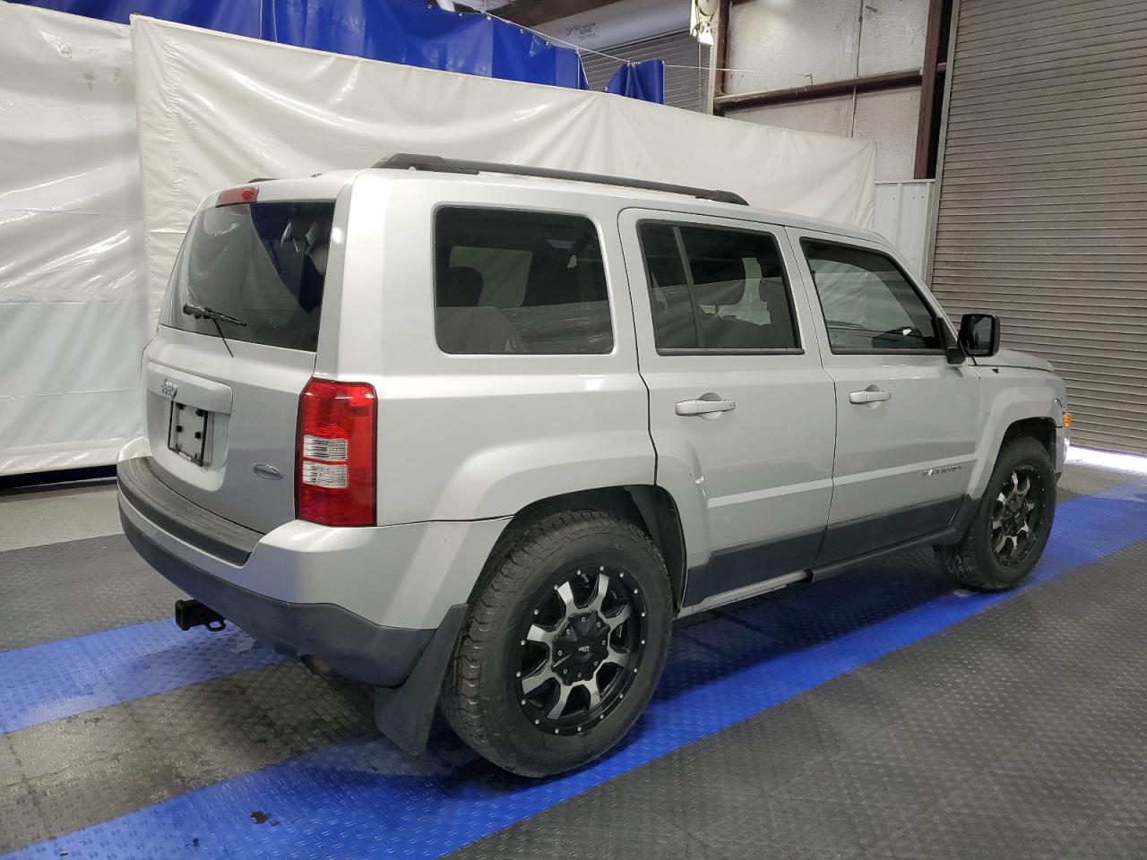 1J4NT1GBXBD105872 2011 Jeep Patriot Sport