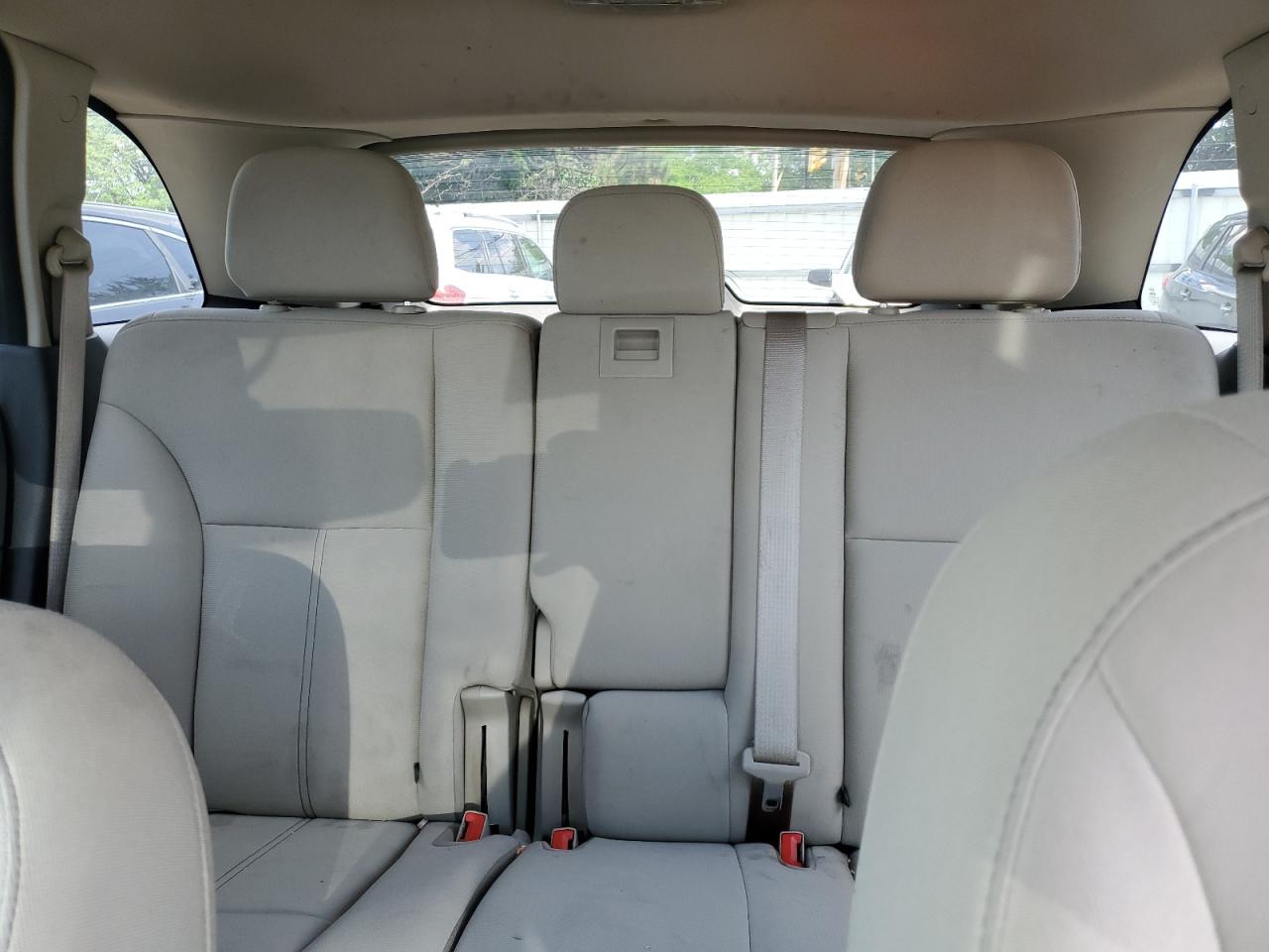 2FMDK3G94DBA24075 2013 Ford Edge Se