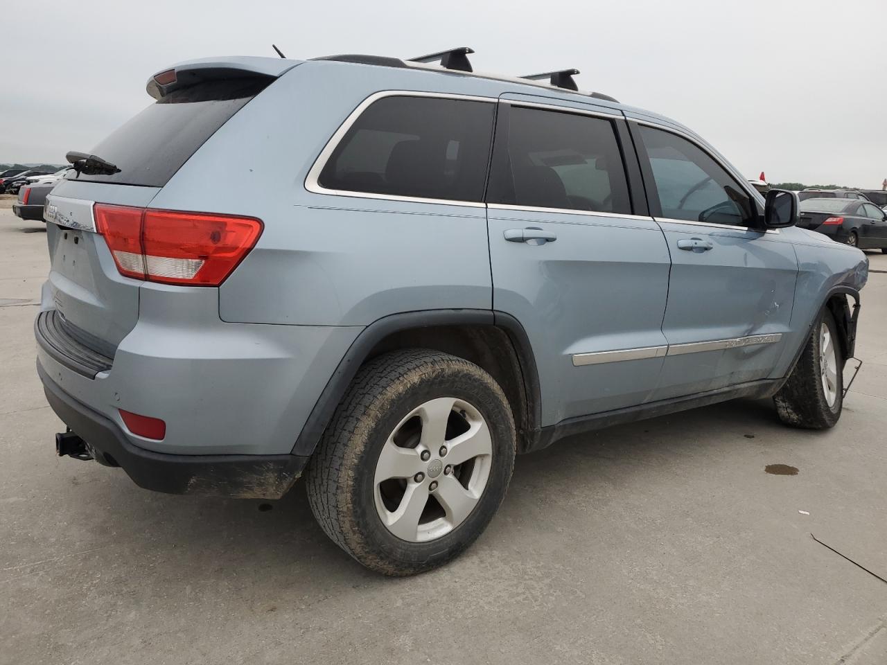 1C4RJEAG5DC589046 2013 Jeep Grand Cherokee Laredo