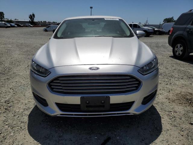 Lot #2508242328 2016 FORD FUSION SE salvage car