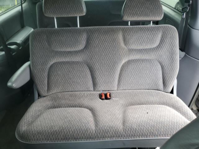 1999 Dodge Grand Caravan VIN: 2B4GP24G2XR323363 Lot: 55079304