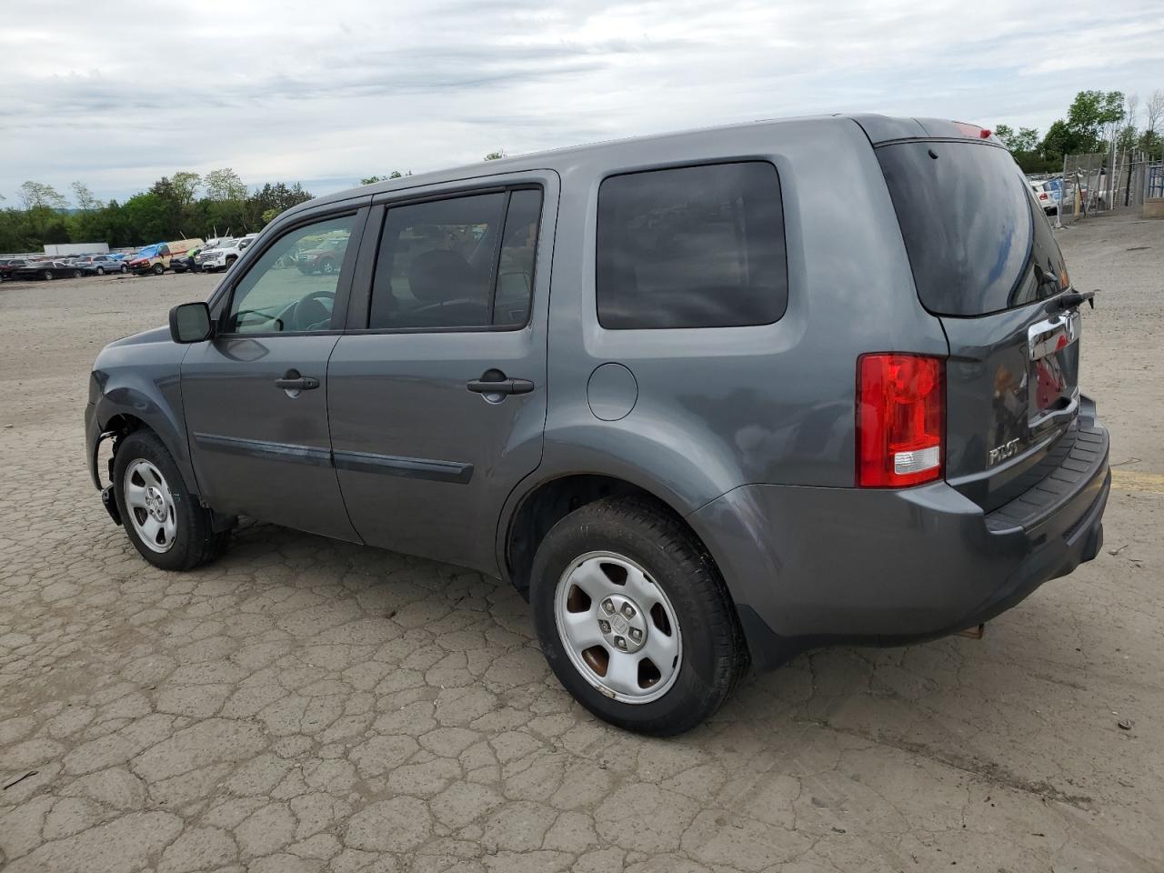 2013 Honda Pilot Lx vin: 5FNYF4H23DB057850