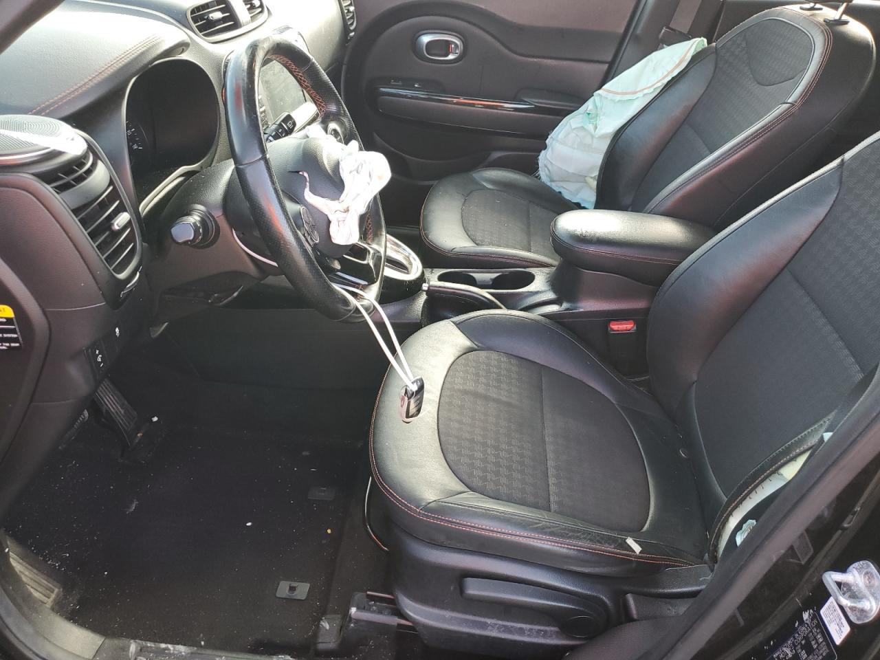 KNDJX3AA1H7884221 2017 Kia Soul !