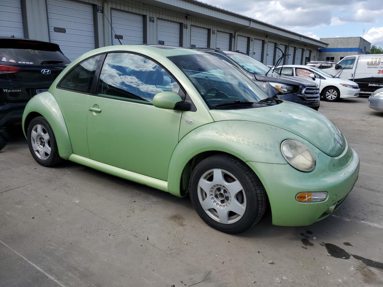 3VWCD21C63M418695 2003 Volkswagen New Beetle Gls