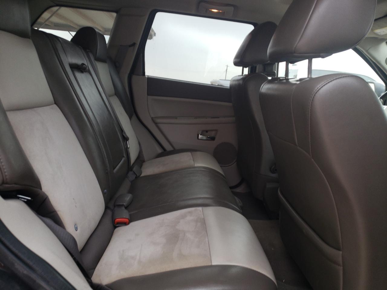 1J4PR5GK6AC143005 2010 Jeep Grand Cherokee Limited