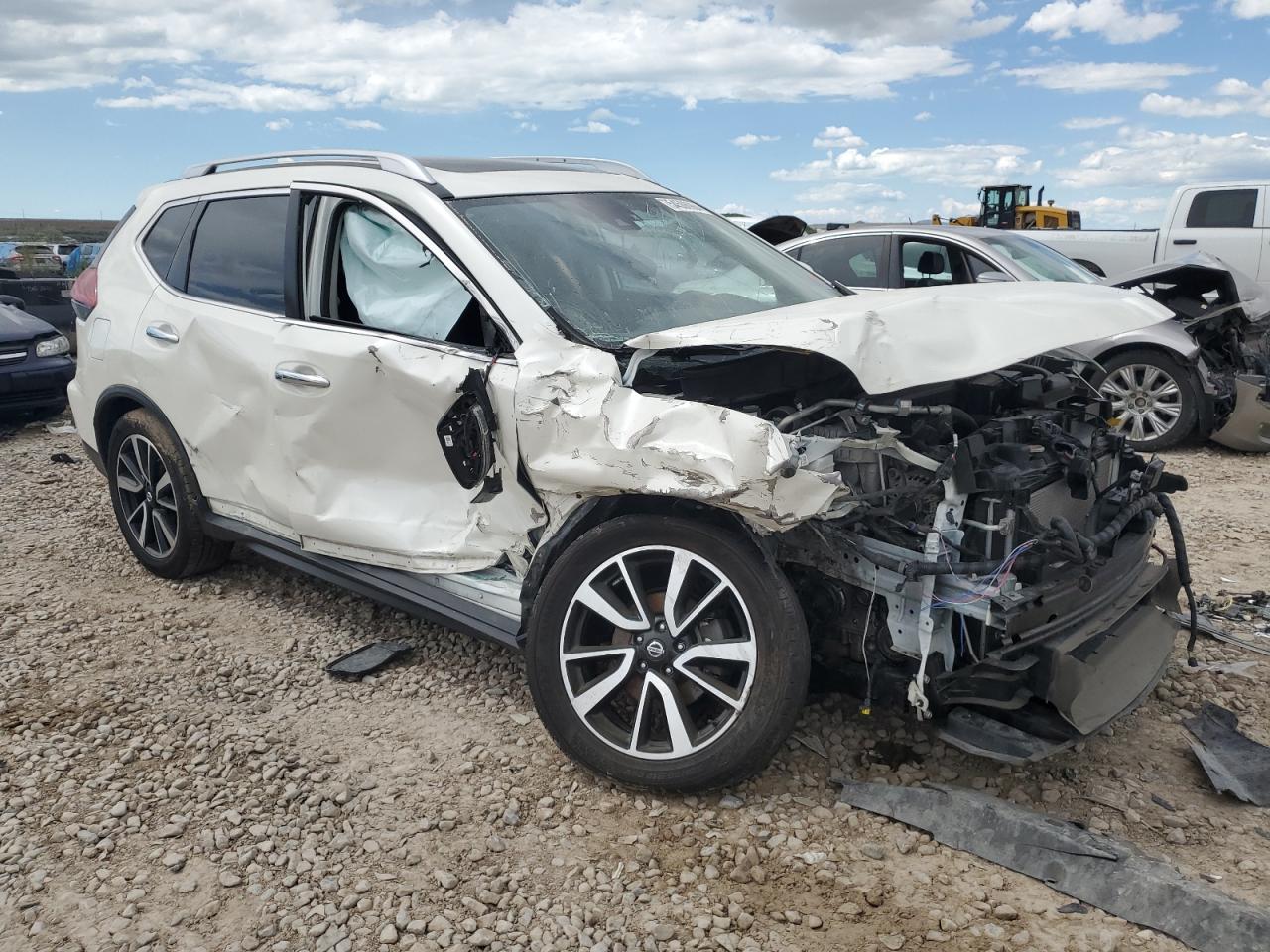 JN8AT2MV8JW314558 NISSAN ROGUE 2018