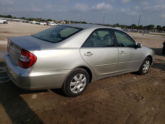 2002 Toyota Camry Le VIN: 4T1BE32KX2U100303 Lot: 54798234