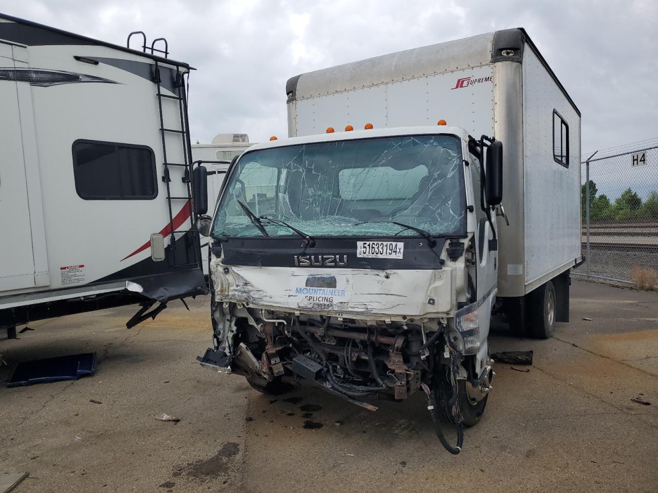 Lot #2978850933 2007 ISUZU NPR