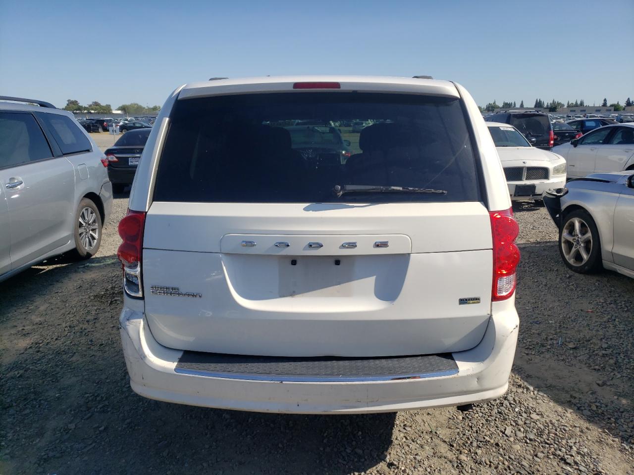 2C4RDGCG0DR755576 2013 Dodge Grand Caravan Sxt