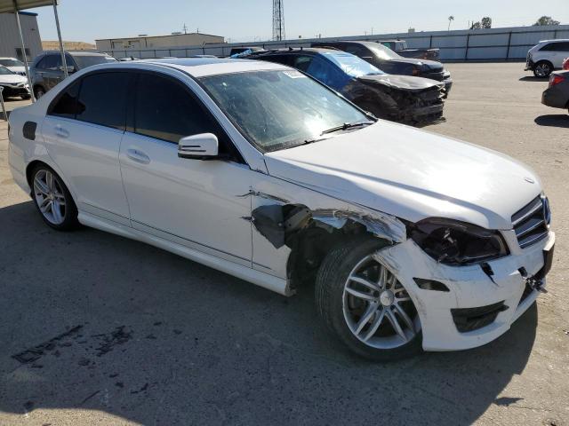 VIN WDDGF4HB6ER316716 2014 Mercedes-Benz C-Class, 250 no.4