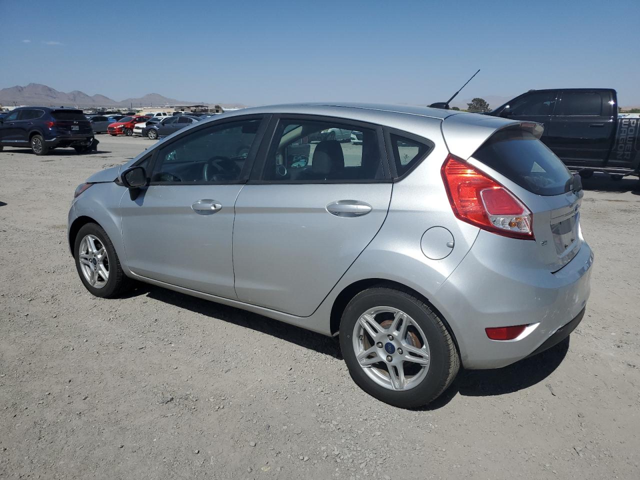 3FADP4EJ6KM157088 2019 Ford Fiesta Se