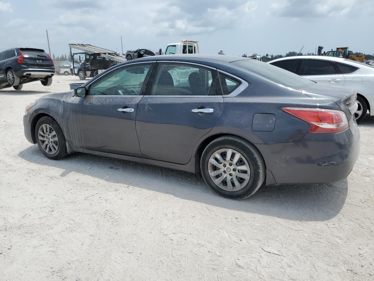 2013 Nissan Altima 2.5 vin: 1N4AL3AP3DN577371