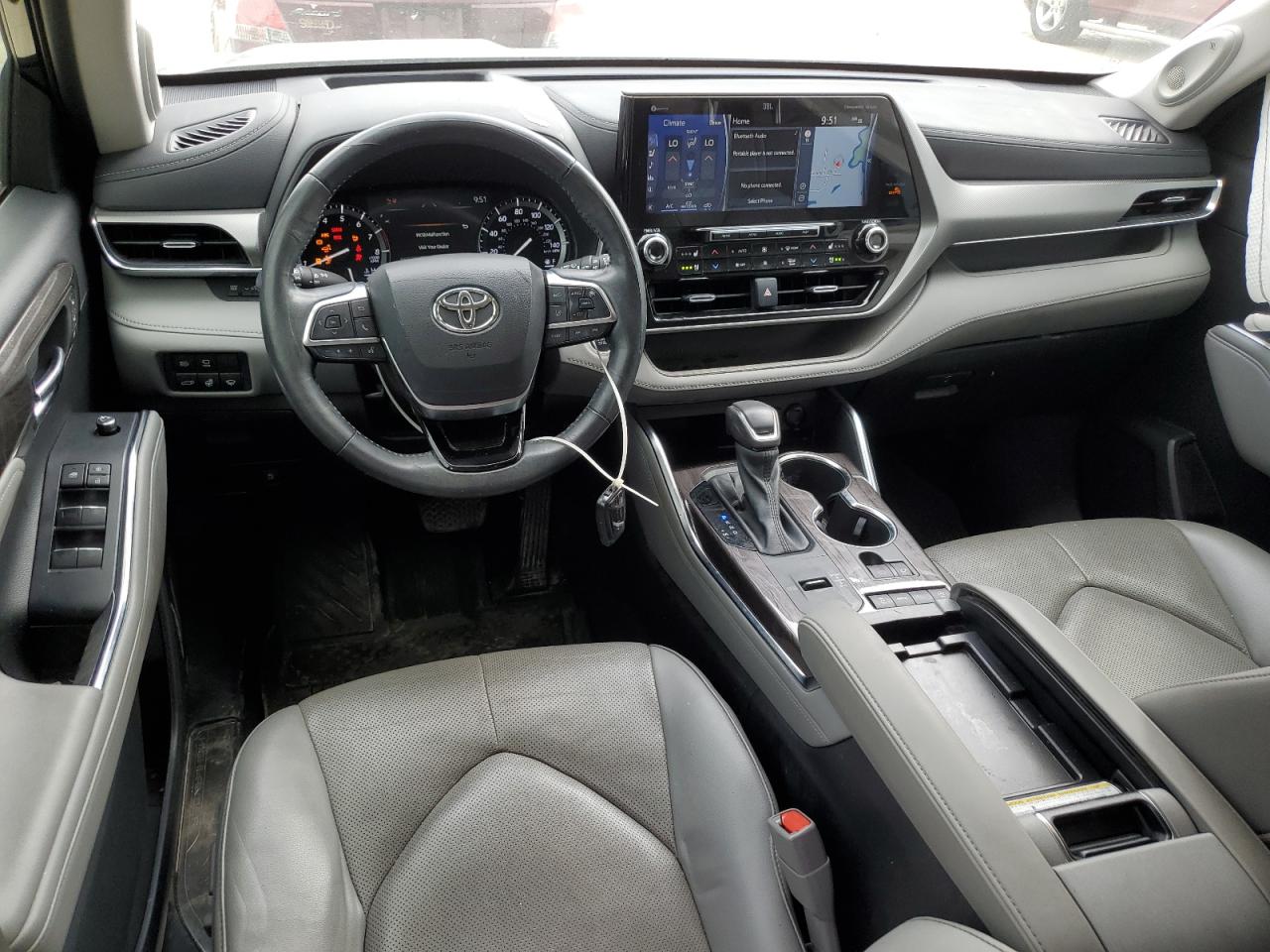 5TDFZRAH2MS088349 TOYOTA HIGHLANDER 2021