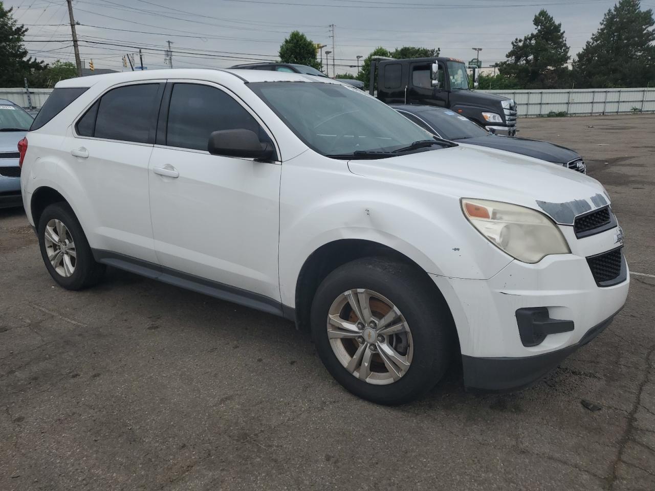 2013 Chevrolet Equinox Ls vin: 2GNALBEK8D6255761