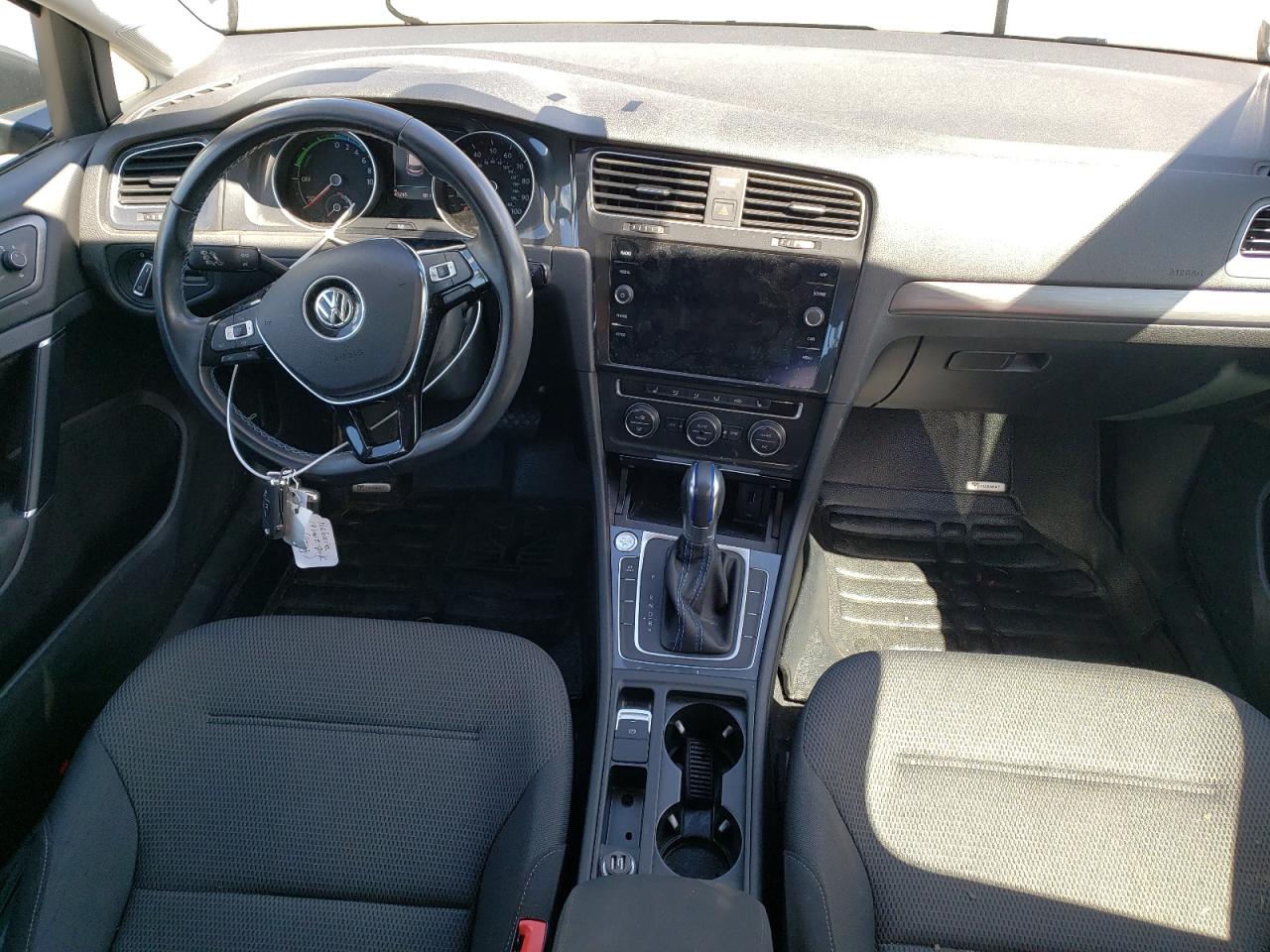 WVWKR7AU5KW917864 VOLKSWAGEN GOLF 2019